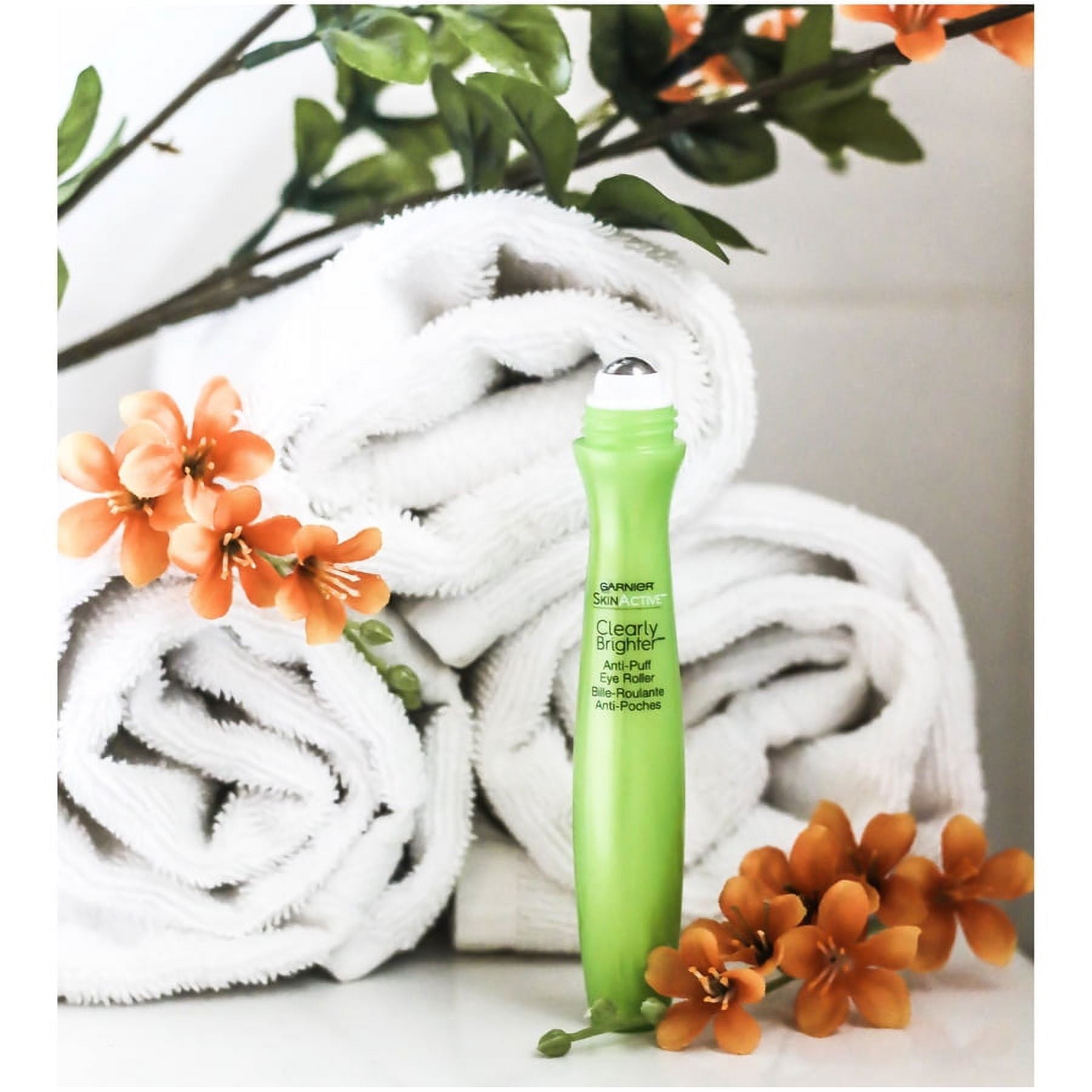 Garnier SkinActive Clearly Brighter Anti Puff Eye Roller, 0.5 fl oz